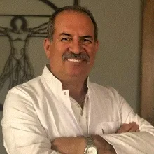 Uzm. Dr. Abdulbaki Baş — Ortopedi Ve Travmatoloji, İstanbul. Portre fotoğrafı.