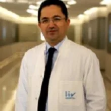 Doç. Dr. Selahattin Özyürek — Ortopedi Ve Travmatoloji, İstanbul. Portre fotoğrafı.