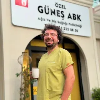 Uzm. Dt. Yusuf Abik — Kayapınar, Diyarbakır. Portre fotoğrafı.