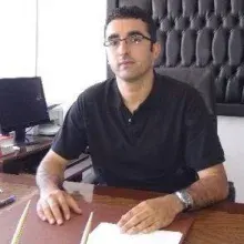 Dr. Öğr. Üyesi Onur Dede — Üroloji, Diyarbakır. Portre fotoğrafı.