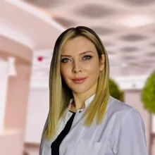 Op. Dr. Fulya Gökdağlı Sağır — İstanbul. Portre fotoğrafı.