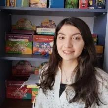 Dkt. Feyza Helin Kaya — Dil ve Konuşma Terapisi, Şanlıurfa. Portre fotoğrafı.