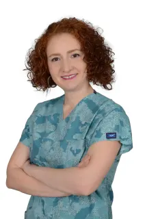 Dr. Dt. Zeynep Dinçer profilinde yer alan galeri fotoğrafı.