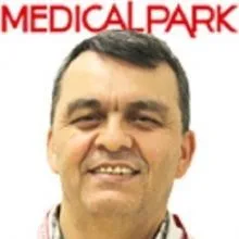 Uzm. Dr. Ramazan Köylü — Göğüs Hastalıkları, Bursa. Portre fotoğrafı.