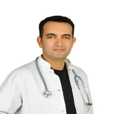 Uzm. Dr. Erhan Fakıoğlu — Çocuk Sağlığı Ve Hastalıkları, Çorum. Portre fotoğrafı.