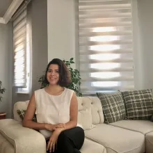 Psk. Neslihan Coşkunsu — Psikoloji, Antalya. Portre fotoğrafı.