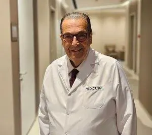 Doç. Dr. Kadir Eltutar profilinde yer alan galeri fotoğrafı.