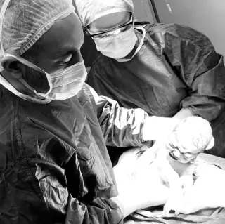 Op. Dr. Suat Karataş profilinde yer alan galeri fotoğrafı.