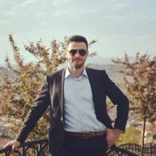 Fzt. Levent Karsavuranoğlu — Fizyoterapi Ve Rehabilitasyon, Ankara. Portre fotoğrafı.