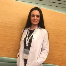 Fzt. Elif Selvi Ata — Fizyoterapi Ve Rehabilitasyon, Bilecik. Portre fotoğrafı.