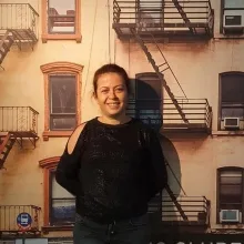 Dt. İlkay Topuz — Diş Hekimi, Kayseri. Portre fotoğrafı.