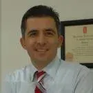 Dt. Yalın Sümer — Diş Hekimi, Konya. Portre fotoğrafı.