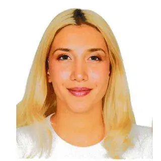 Dt. Dila Aybüke Yücehalil — Diş Hekimi, Akçaabat, Trabzon. Portre fotoğrafı.