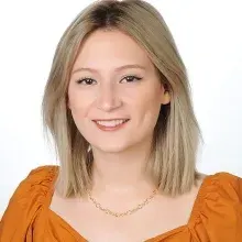 Psk. Sevde Ak — Psikoloji, Kocaeli. Portre fotoğrafı.