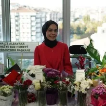 Dyt. Rumeysa Akkurt — Diyetisyen, Aksaray. Portre fotoğrafı.