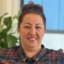 Uzm. Dr. Gonca Polat Balcı — Psikiyatri, Kuşadası, Aydın. Portre fotoğrafı.