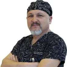 Op. Dr. Arslan Karaman — Genel Cerrahi, Çukurova, Adana. Portre fotoğrafı.