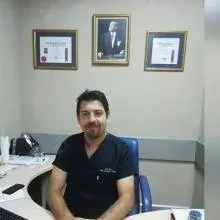 Op. Dr. Ali Gemici — Kadın Hastalıkları Ve Doğum, Ankara. Portre fotoğrafı.