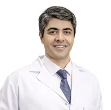 Op. Dr. Hakan Yılmaz — Göz Hastalıkları, Bursa. Portre fotoğrafı.