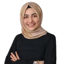 Uzm. Dkt. Hatice Feyza Konca — Dil ve Konuşma Terapisi, Kayseri. Portre fotoğrafı.