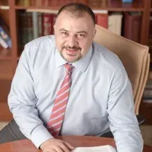 Prof. Dr. Cihangir Akyol — Genel Cerrahi, Ankara. Portre fotoğrafı.