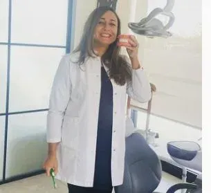 Dr. Dt. Vuslat Çiçek Arı profilinde yer alan galeri fotoğrafı.