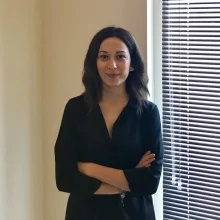 Psk. İrem Erdoğan — Psikoloji. Portre fotoğrafı.