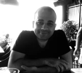 Doç. Dr. Hasan Ediz Sıkar profilinde yer alan galeri fotoğrafı.