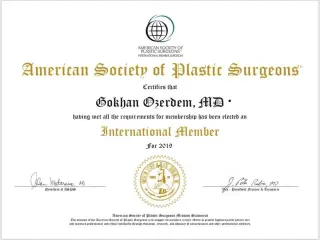 Op. Dr. Gökhan Özerdem profilinde yer alan galeri fotoğrafı.