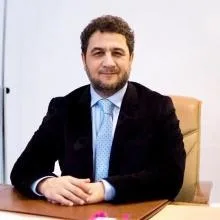 Prof. Dr. Ulun Uluğ — İstanbul. Portre fotoğrafı.