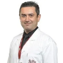 Prof. Dr. Gökhan Kabaçam — Ankara. Portre fotoğrafı.