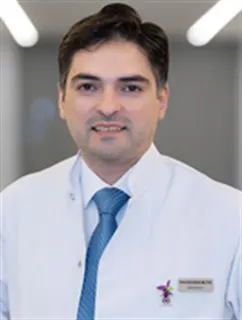 Uzm. Dr. Emin Guluzade profilinde yer alan galeri fotoğrafı.