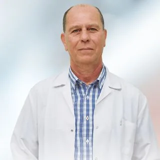 Prof. Dr. Abdullah Denizmen Aygün — Çocuk Sağlığı Ve Hastalıkları, Pendik, İstanbul. Portre fotoğrafı.