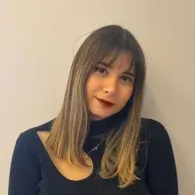 Psk. Gizem Yenidoğan — Psikoloji, Antalya. Portre fotoğrafı.