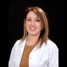 Psk. Merve Aktuğ — İzmir. Portre fotoğrafı.