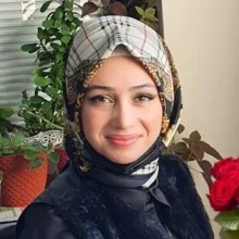 Psk. Dr. Deniz Oruç Eskandari — Psikoloji. Portre fotoğrafı.