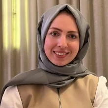Kl. Psk. Zeynep Onat Ögüt — Psikoloji, İstanbul. Portre fotoğrafı.