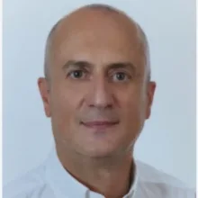 Prof. Dr. Hüseyin Özbey — İstanbul. Portre fotoğrafı.