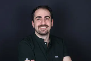 Uzm. Dt. Süleyman Kılavuz profilinde yer alan galeri fotoğrafı.