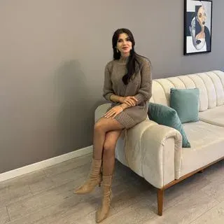 Psk. İrem Aydın Dilber — Psikoloji, Trabzon. Portre fotoğrafı.
