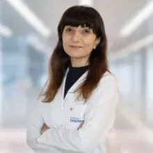 Uzm. Dr. Roya Ismayılzada — Fiziksel Tıp Ve Rehabilitasyon, Kağıthane, İstanbul. Portre fotoğrafı.