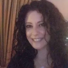 Elif Tuba Türkel — Aile Danışmanlığı. Portre fotoğrafı.