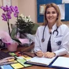 Prof. Dr. Derya Uludüz — İstanbul. Portre fotoğrafı.
