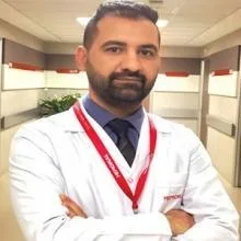Uzm. Dr. Tufan Aruk — Nöroloji. Portre fotoğrafı.