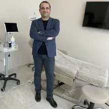 Doç. Dr. Hasan Ediz Sıkar — Genel Cerrahi, İstanbul. Portre fotoğrafı.