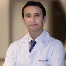 Op. Dr. Eren Soner Tekin — Üroloji, Üsküdar, İstanbul. Portre fotoğrafı.
