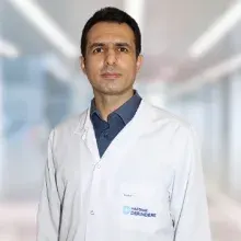 Uzm. Dr. Hasan Atmaca — Kağıthane, İstanbul. Portre fotoğrafı.