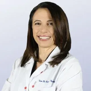 Uzm. Dr. Burcu Barutçugil — Dermatoloji, Üsküdar, İstanbul. Portre fotoğrafı.