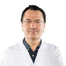 Op. Dr. Arif Eşme — Göz Hastalıkları, Denizli. Portre fotoğrafı.