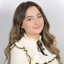 Kl. Psk. Melisa Tok — Psikoloji, Maltepe, İstanbul. Portre fotoğrafı.
